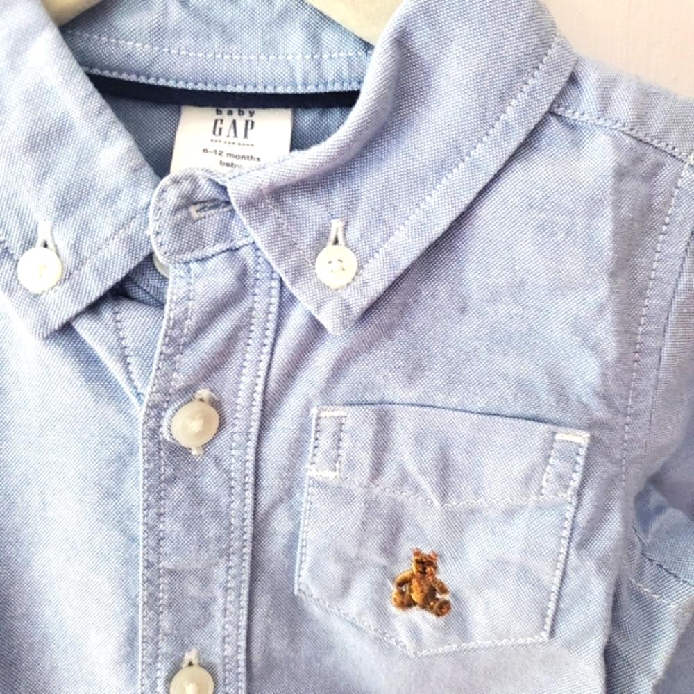 Baby Gap Collared Blue Button Down Shirt - Picture 2 of 4